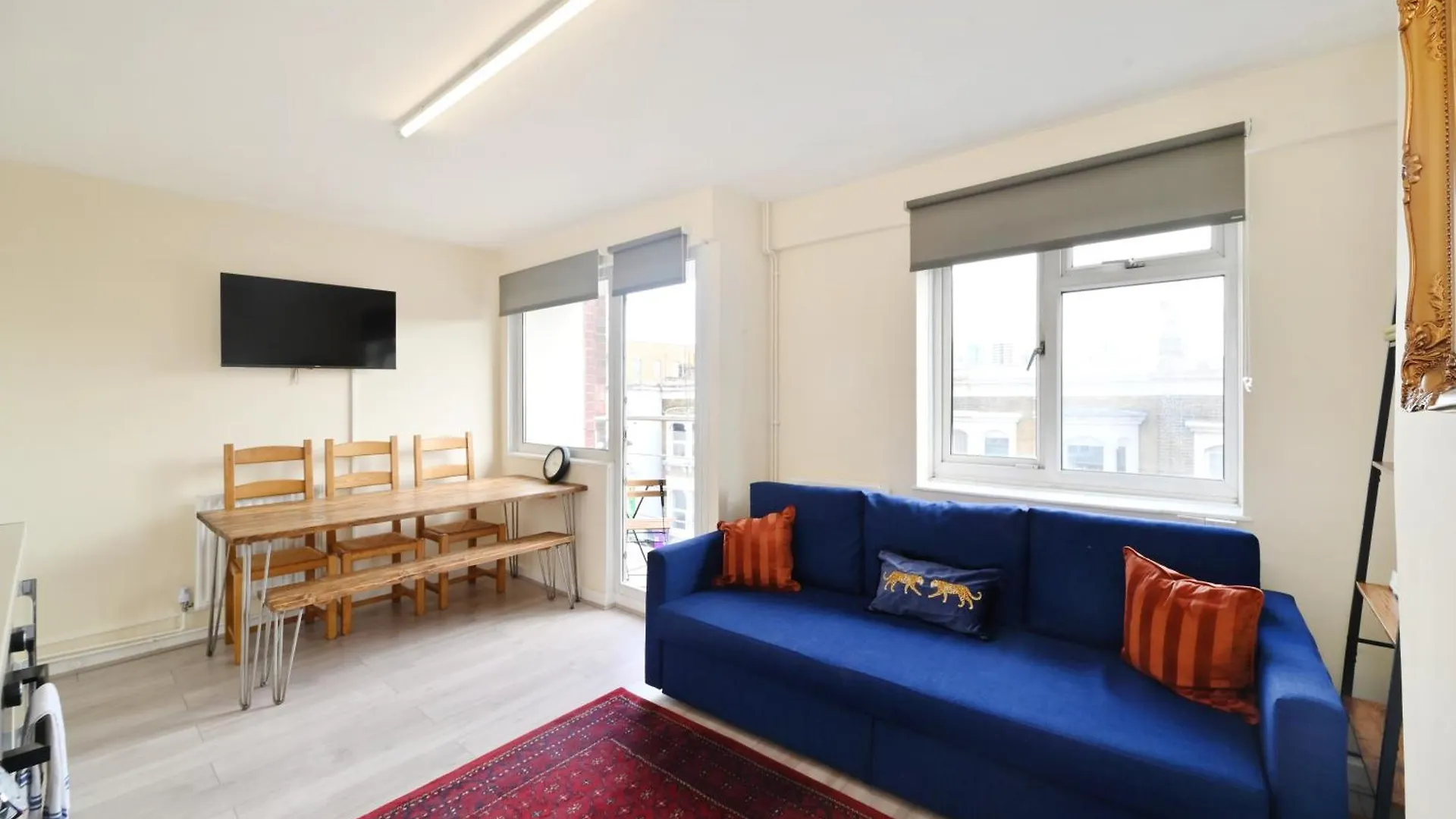 Spacious 5 Bedroom 3 Mins Walk From Mile End London United Kingdom